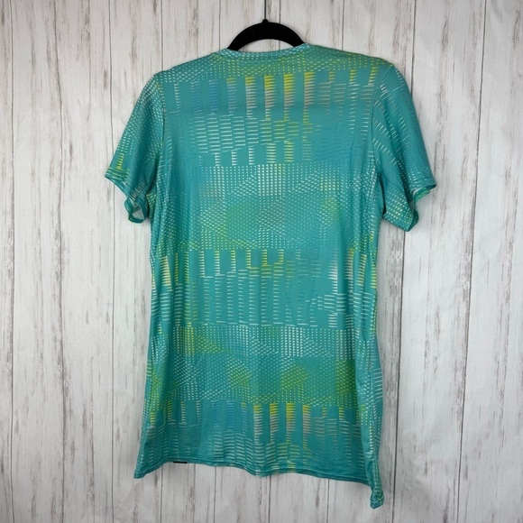 Patagonia base layer teal tee Medium - Picture 4 of 4